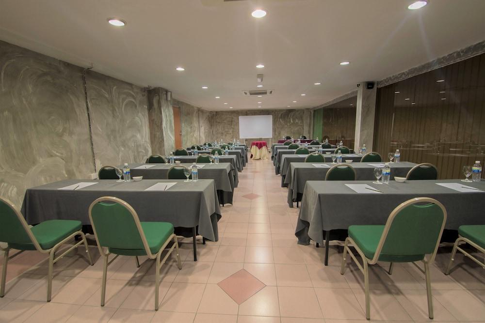 Grand Sentosa Hotel Johor Bahru Eksteriør bilde